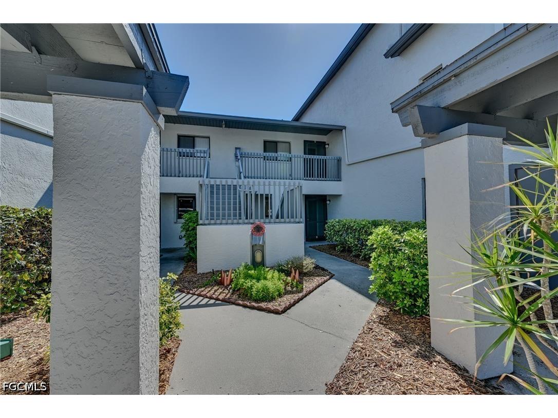 17451 Blueberry Hill Drive #C Fort Myers FL 33908 2026014300 image3