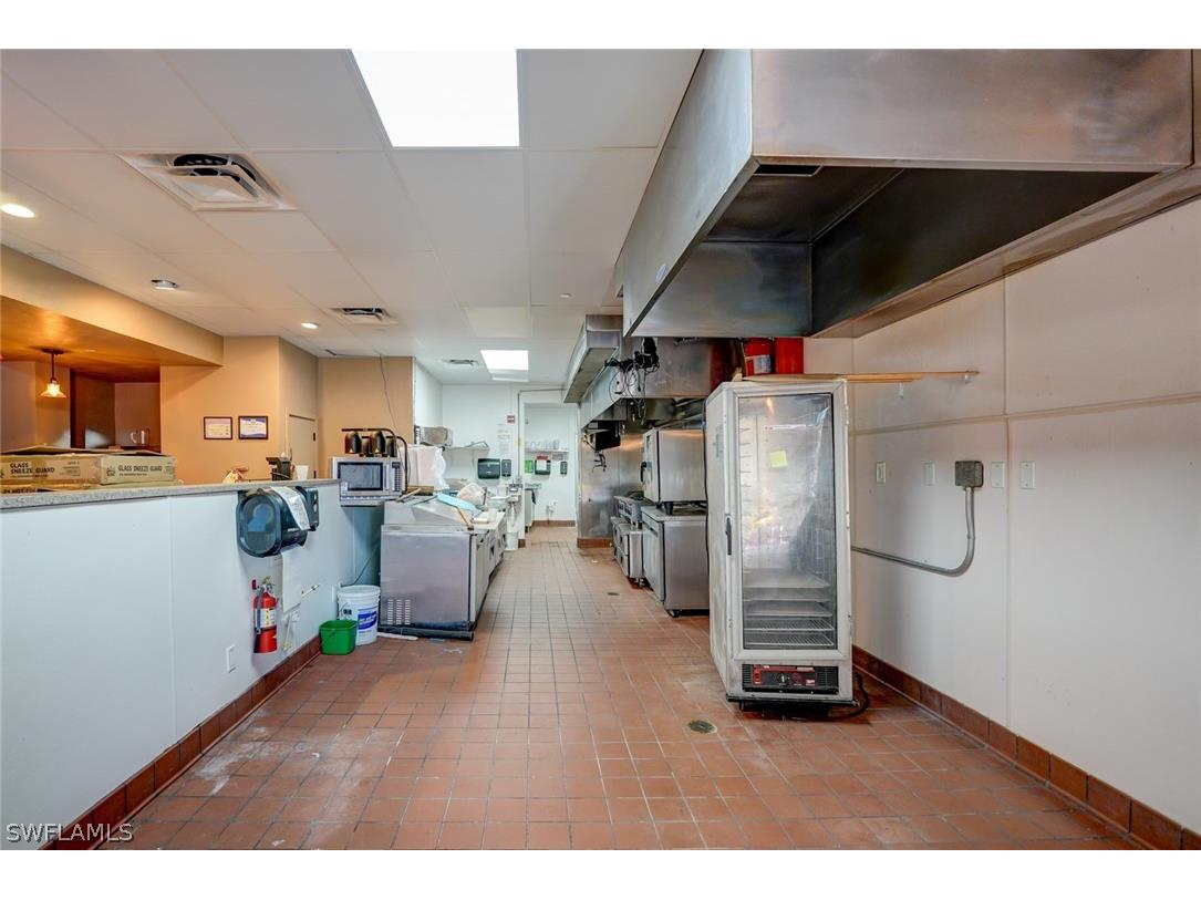 17455 Summerlin Road Fort Myers FL 33908 224047689 image27