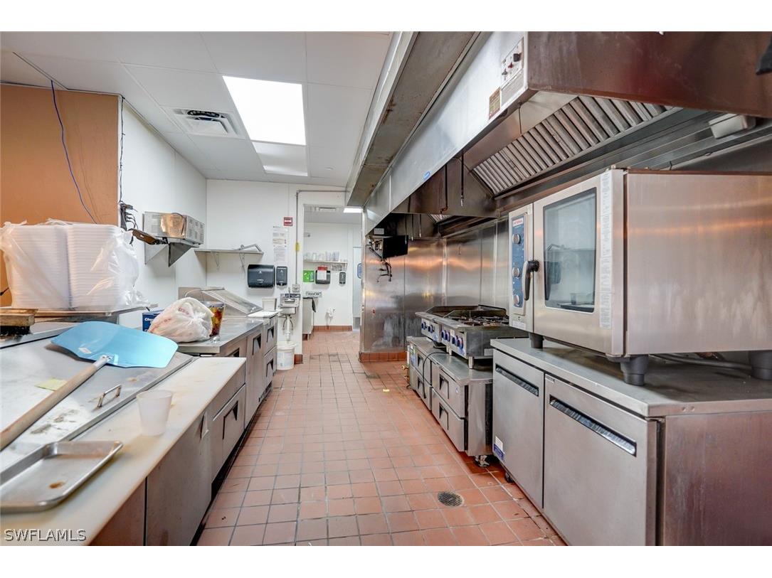 17455 Summerlin Road Fort Myers FL 33908 224047689 image28