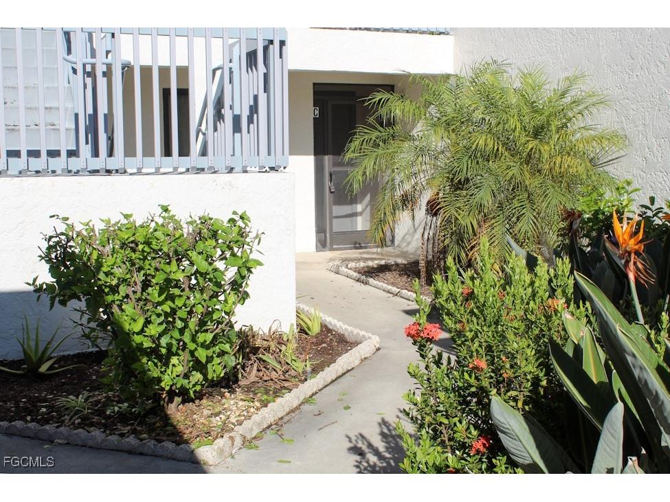 17456 Overhill Drive #C Fort Myers FL 33908 2025011324 image2