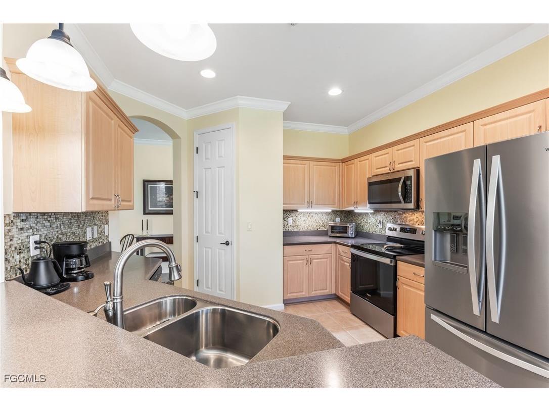 17465 Old Harmony Drive #101 Fort Myers FL 33908 2025015954 image11