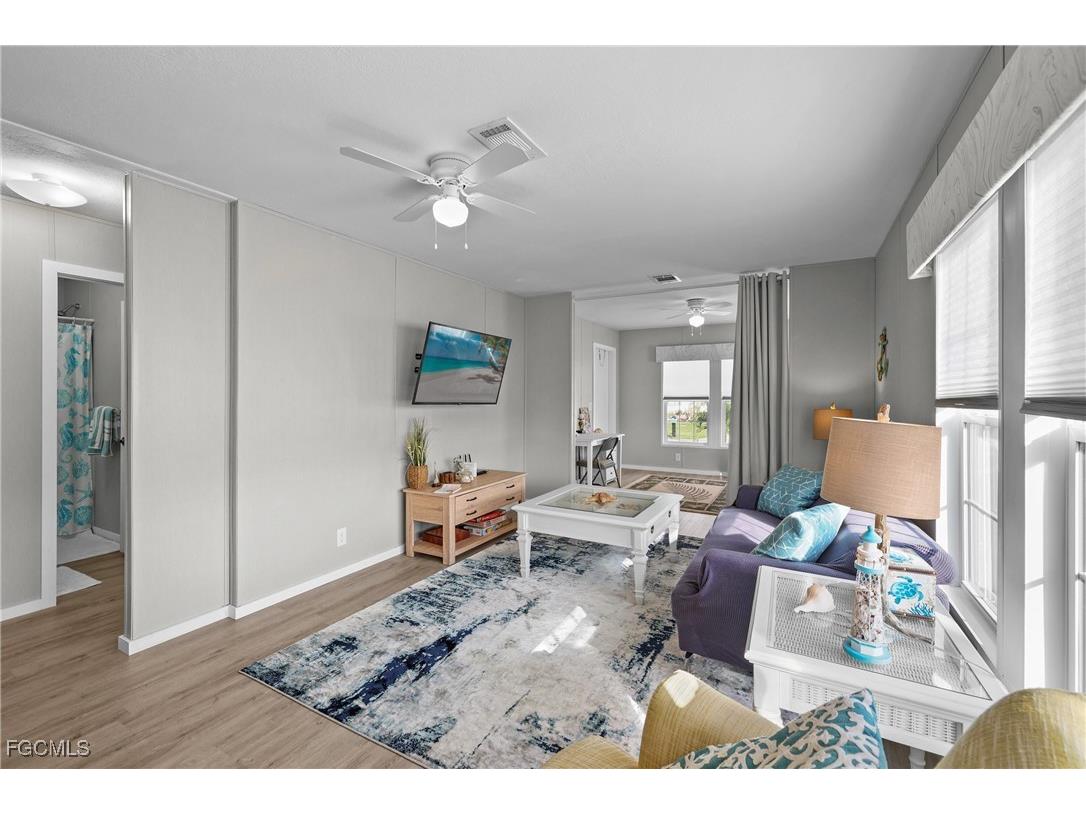 1747 Beverly Drive Naples FL 34114 2025013365 image10