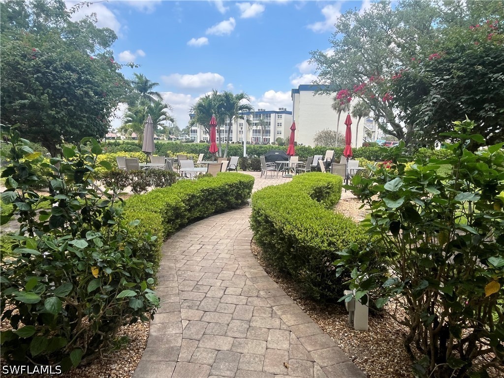 1747 Pebble Beach Drive #106 Fort Myers FL 33907 226016183 image1