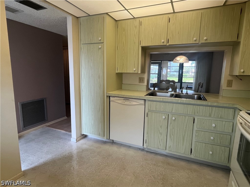 1747 Pebble Beach Drive #106 Fort Myers FL 33907 226016183 image4