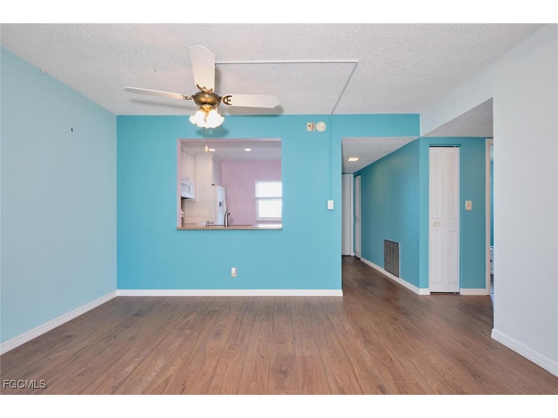 1747 Pebble Beach Drive #208 Fort Myers FL 33907 2025020354 image6