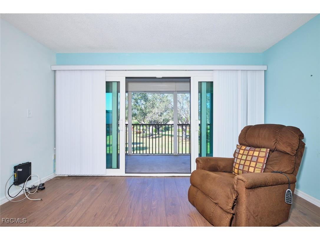 1747 Pebble Beach Drive #208 Fort Myers FL 33907 2025020354 image8
