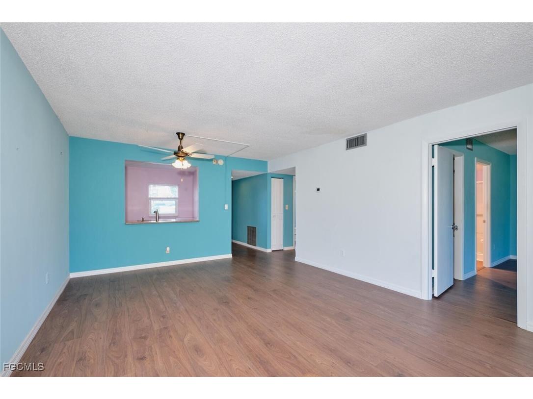 1747 Pebble Beach Drive #208 Fort Myers FL 33907 2025020354 image9