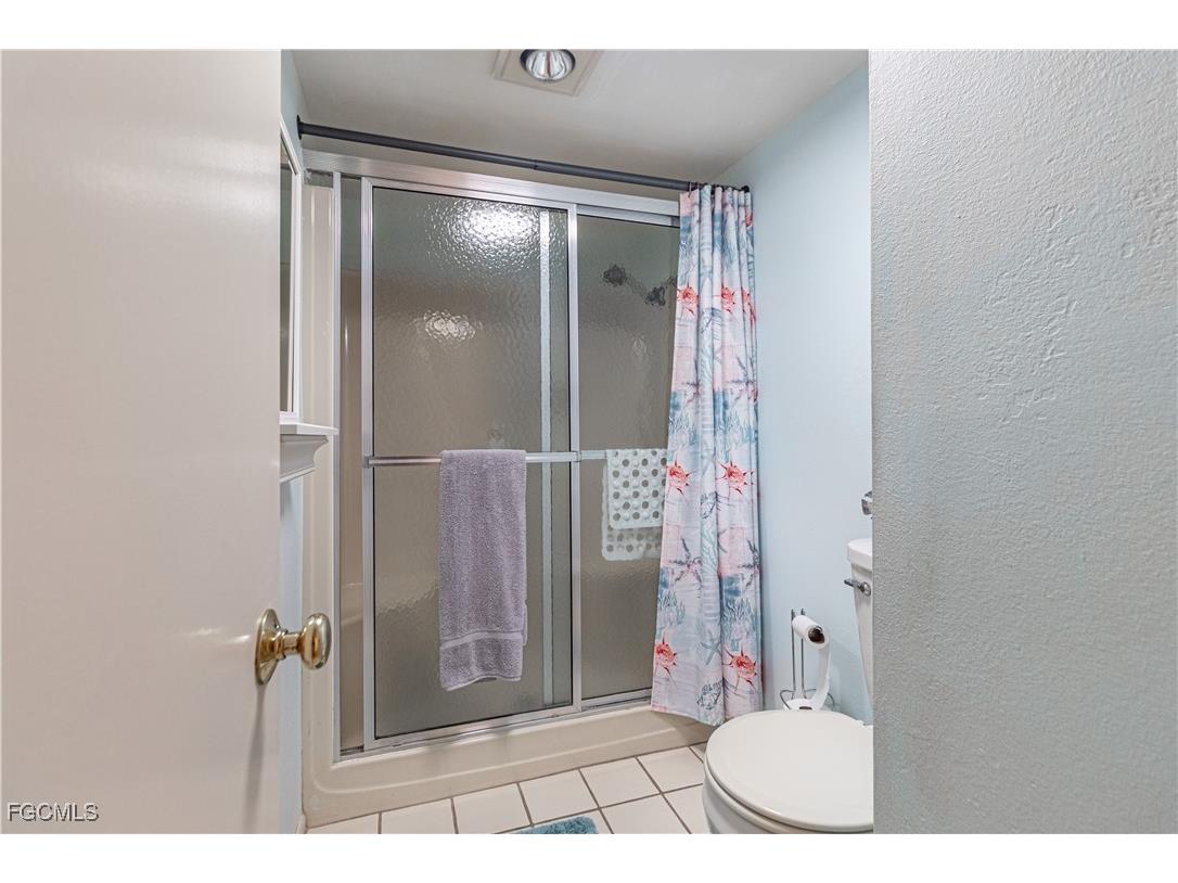 1747 Pebble Beach Drive #216 Fort Myers FL 33907 2025020828 image8