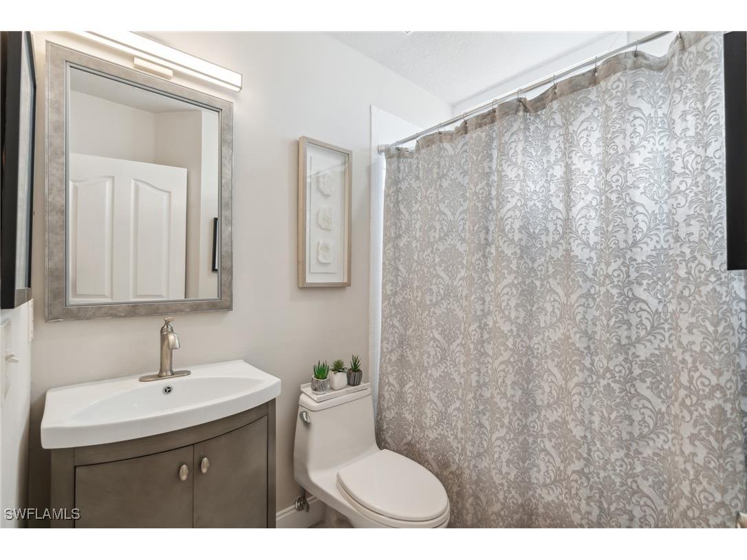 1747 Reuven Circle #1703 Naples FL 34112 224095316 image14