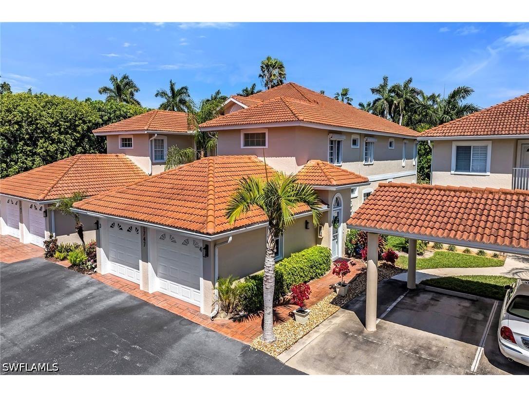 1747 Reuven Circle #4 Naples FL 34112 226013025 image1