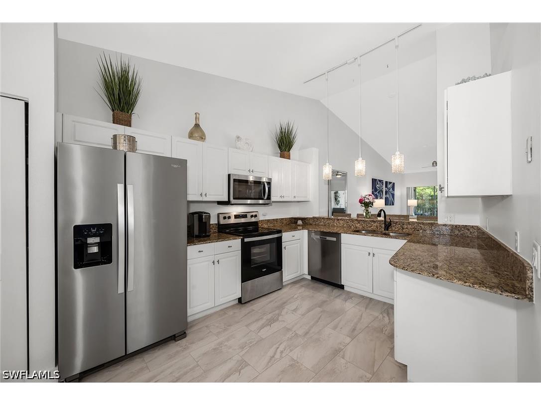 1747 Reuven Circle #4 Naples FL 34112 226013025 image14