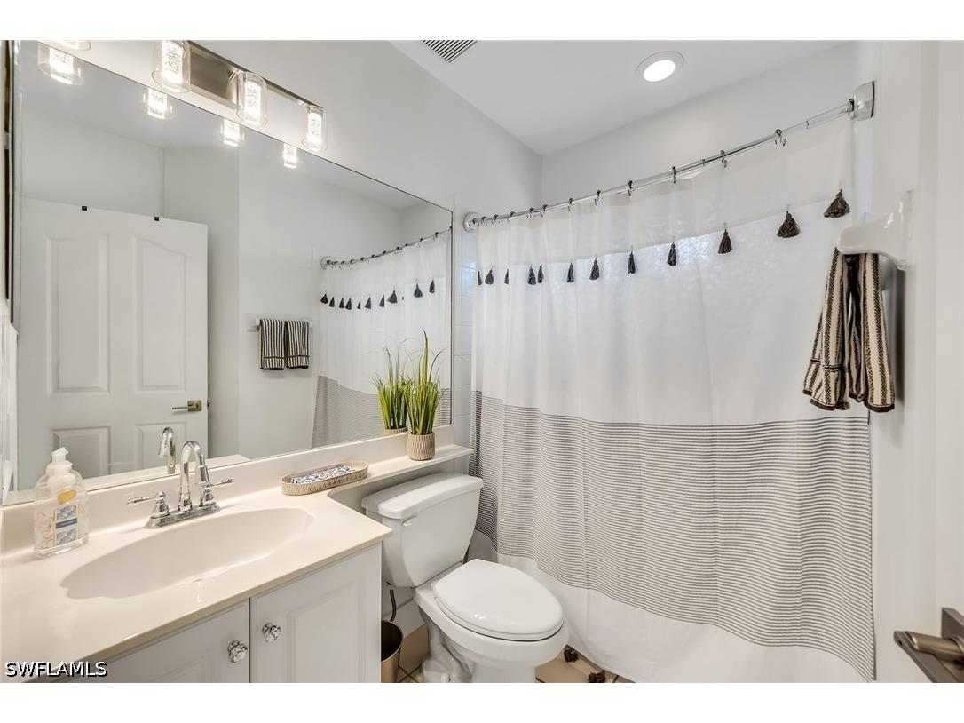 1747 Reuven Circle #4 Naples FL 34112 226013025 image25
