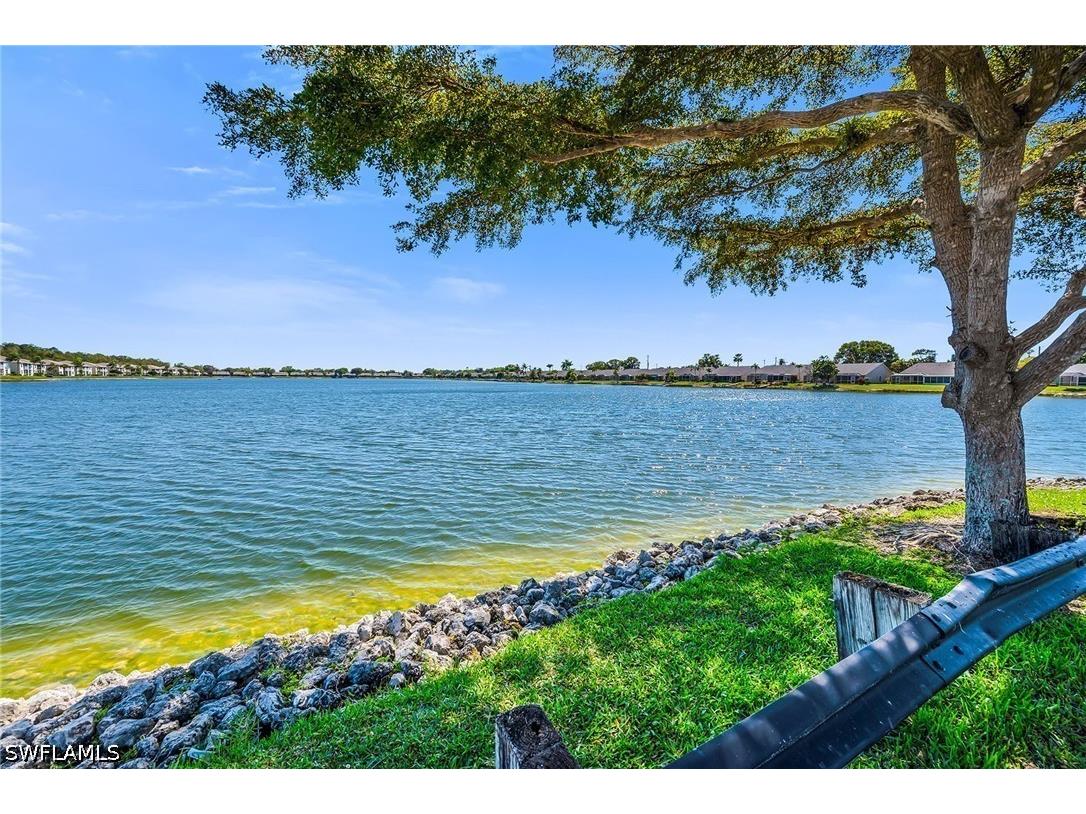 1747 Reuven Circle #4 Naples FL 34112 226013025 image32