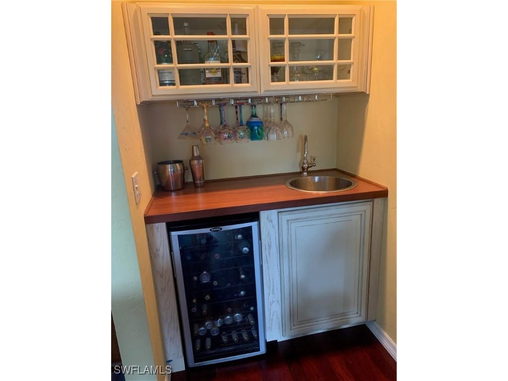 1747 Sandpiper Street #B Naples FL 34102 225079753 image5