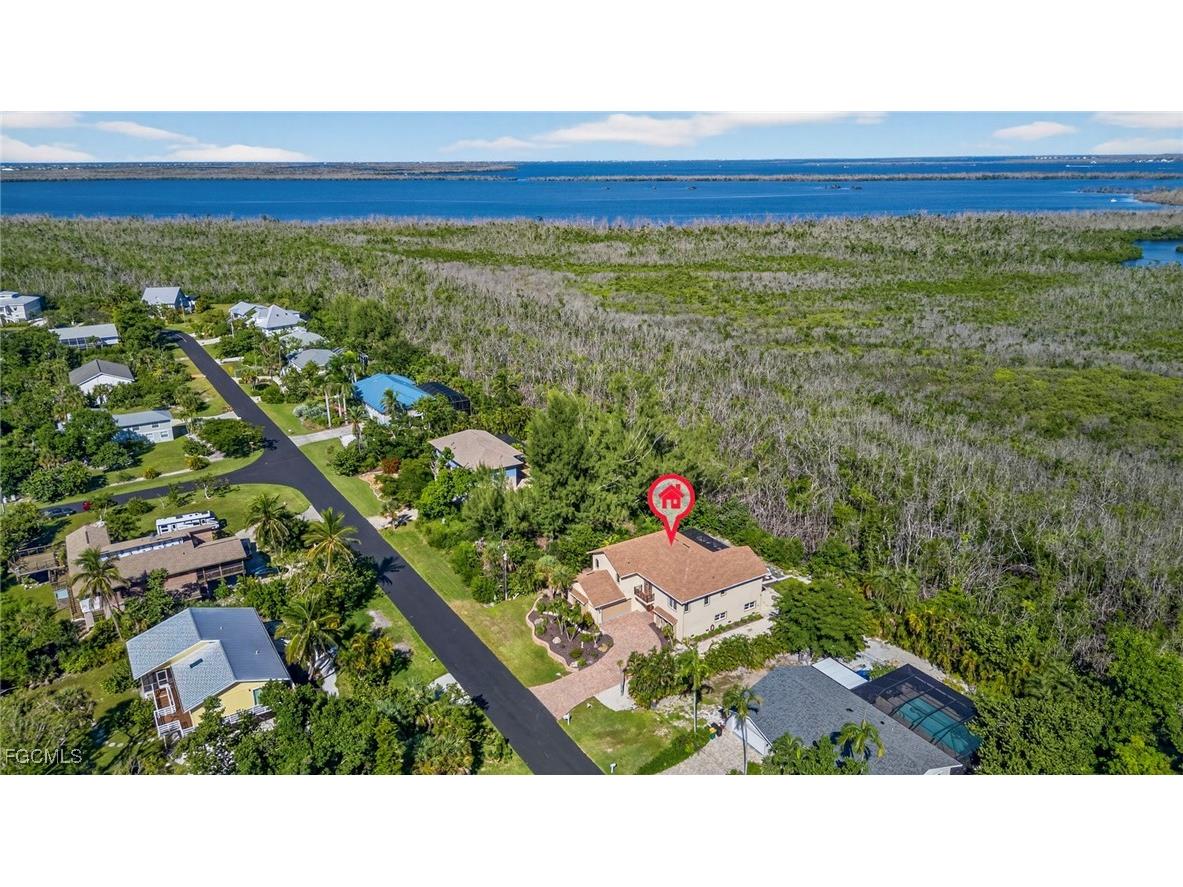 1747 Serenity Lane Sanibel FL 33957 2025017195 image2
