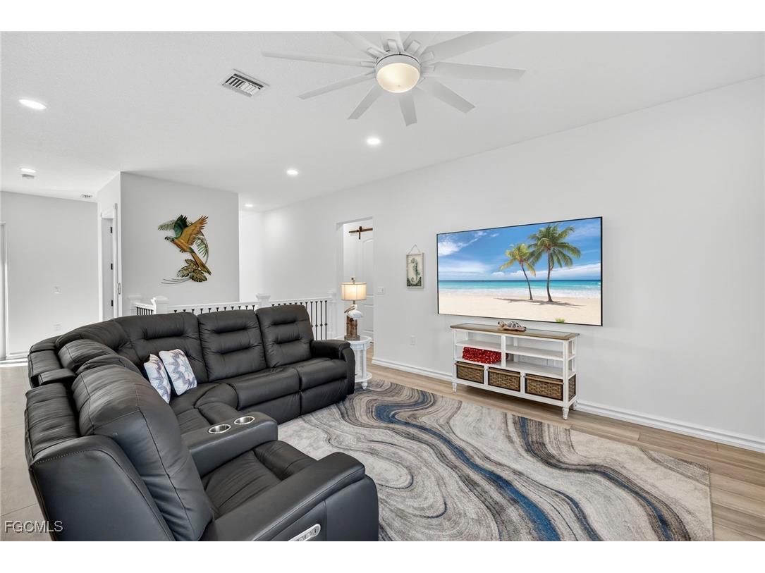 1747 Serenity Lane Sanibel FL 33957 2025017195 image21