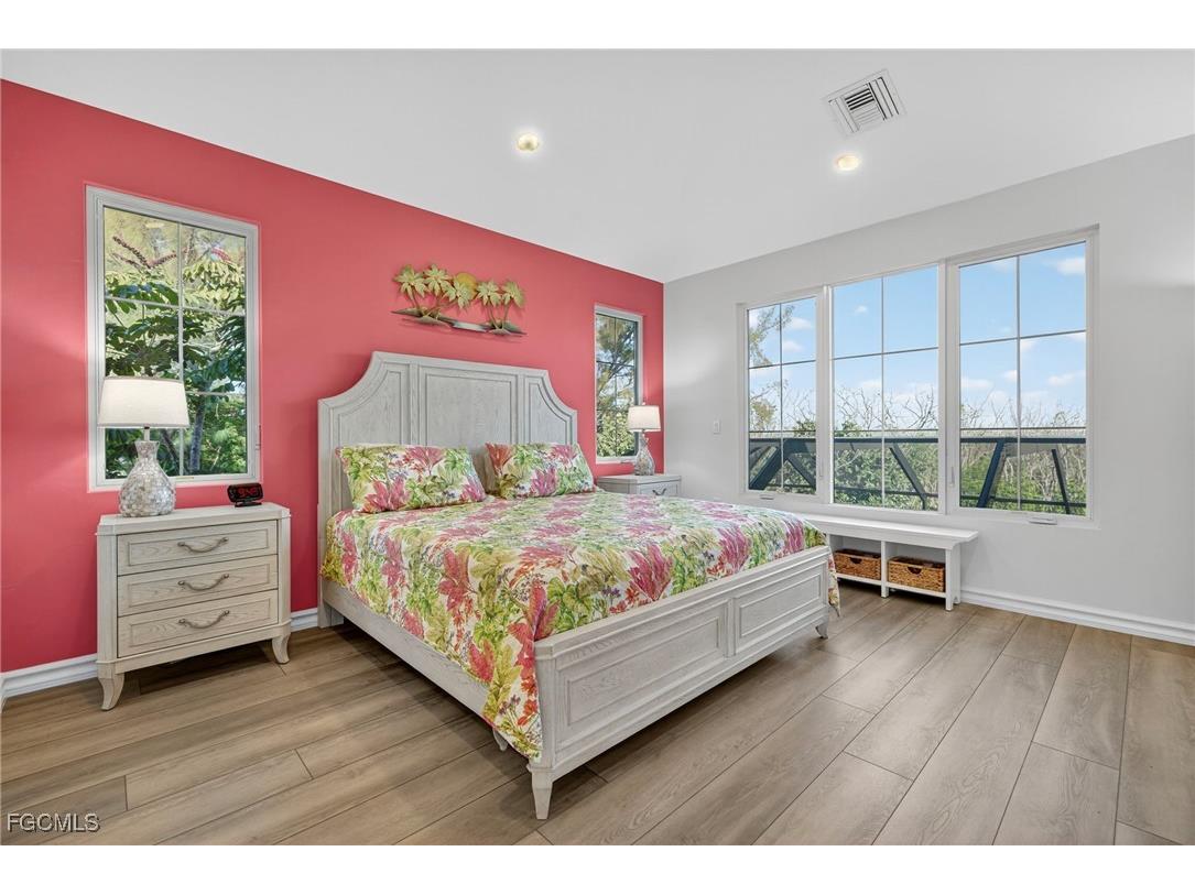 1747 Serenity Lane Sanibel FL 33957 2025017195 image23