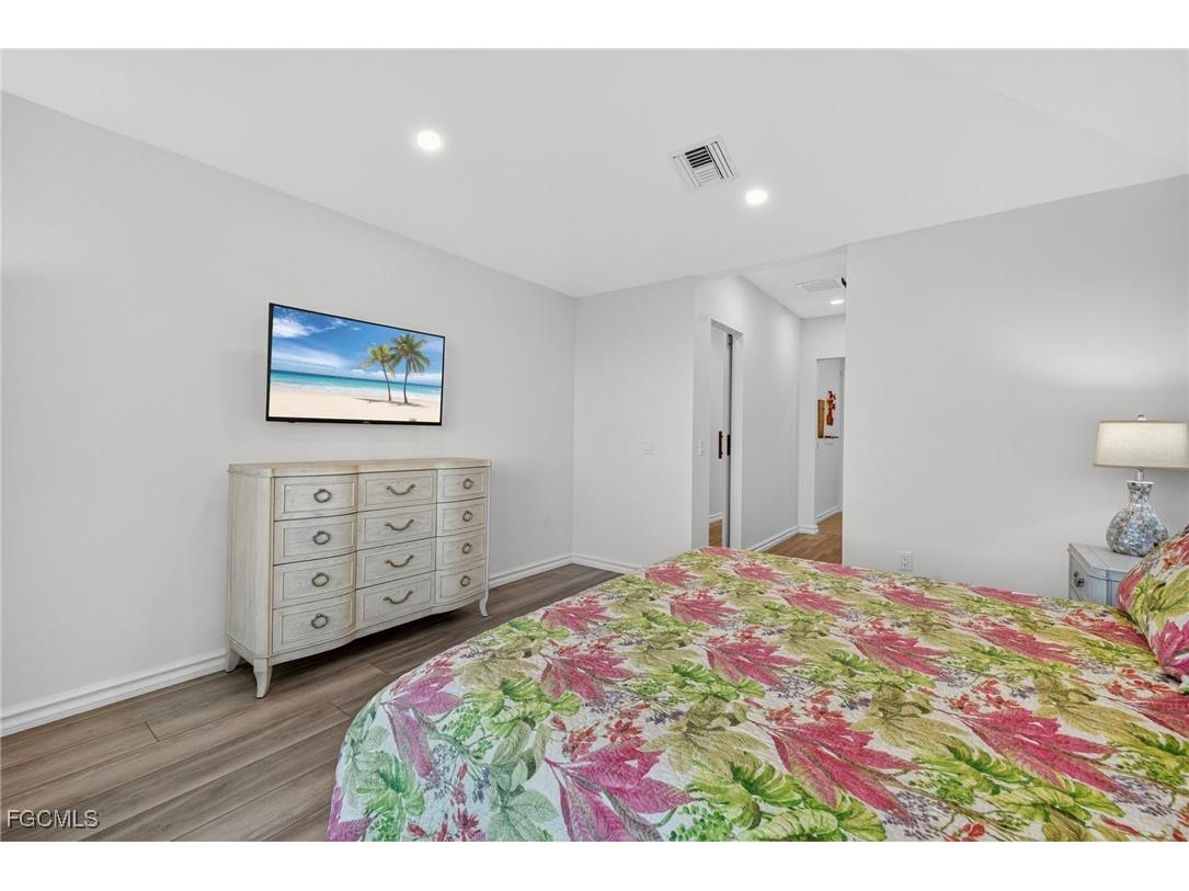 1747 Serenity Lane Sanibel FL 33957 2025017195 image25