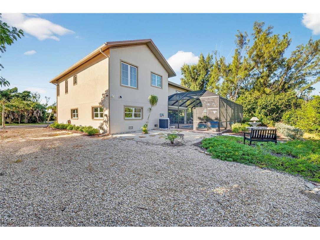 1747 Serenity Lane Sanibel FL 33957 2025017195 image40