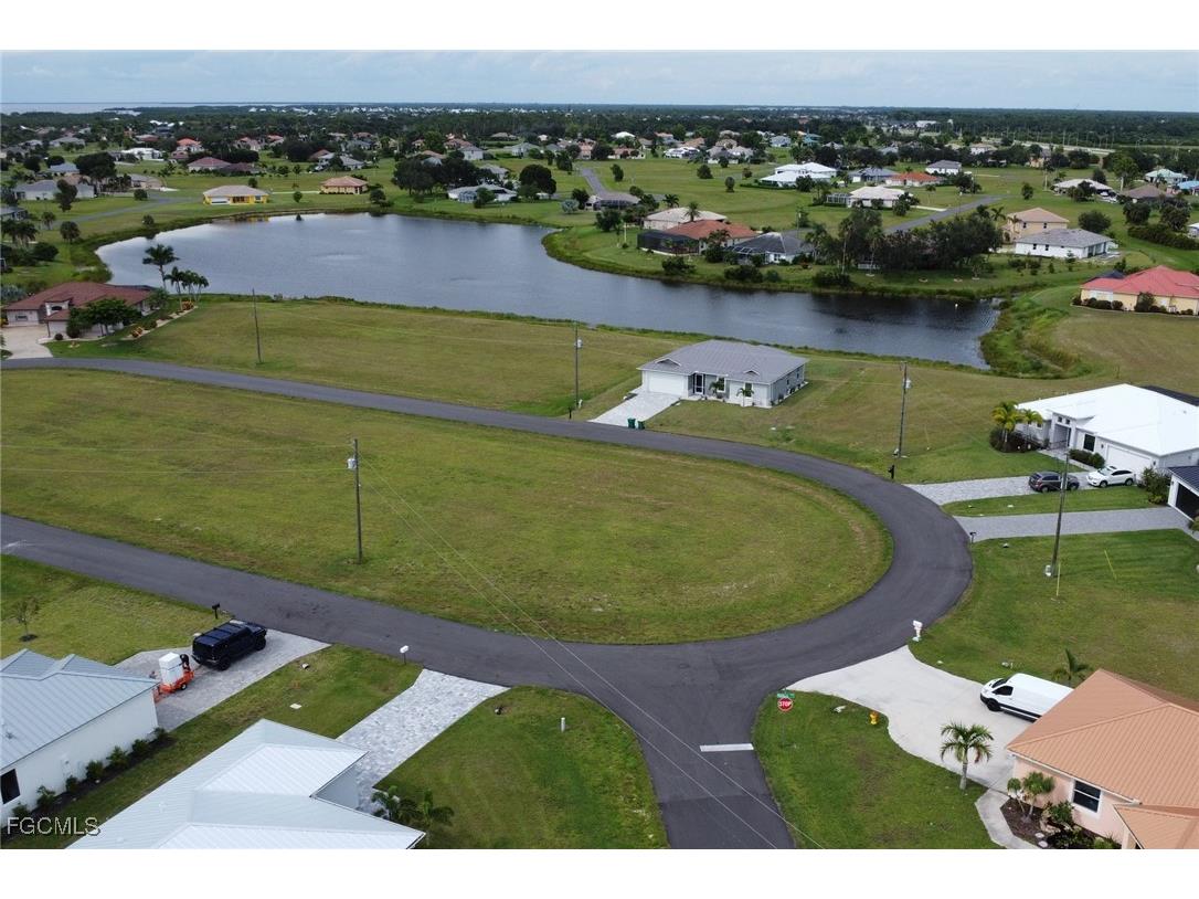 17471 Vellum Circle Punta Gorda FL 33955 2025009065 image1