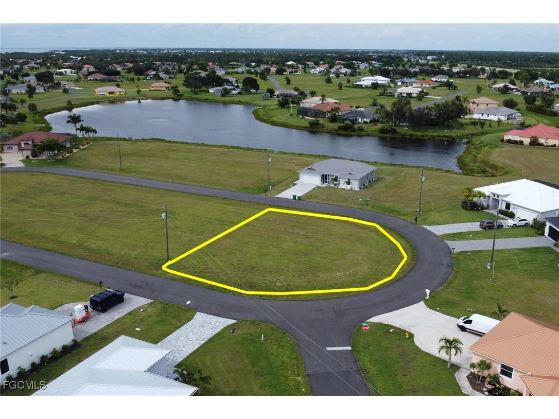 17471 Vellum Circle Punta Gorda FL 33955 2025009065 image2