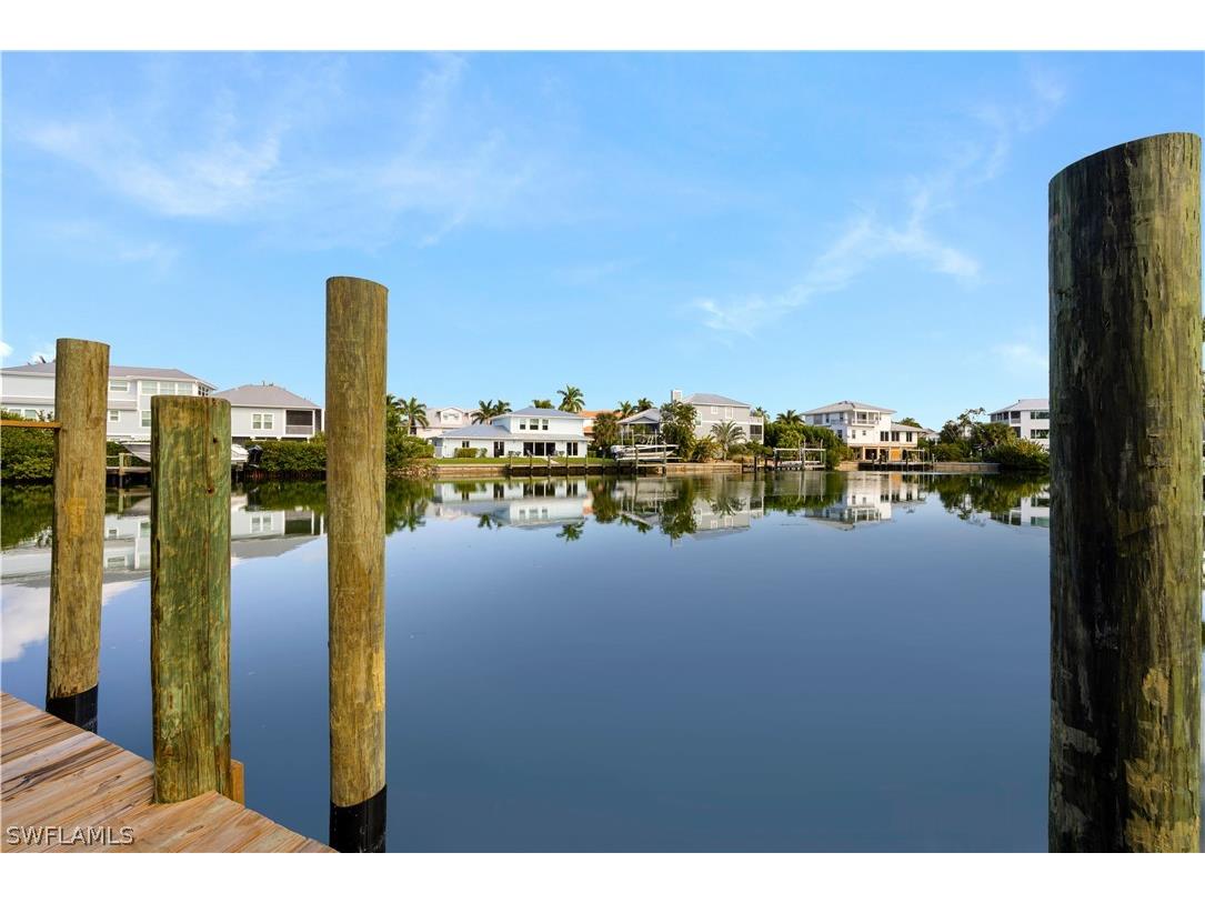 1748 Jewel Box Drive Sanibel FL 33957 226012580 image12
