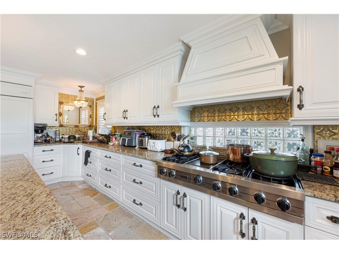 1748 Jewel Box Drive Sanibel FL 33957 226012580 image18