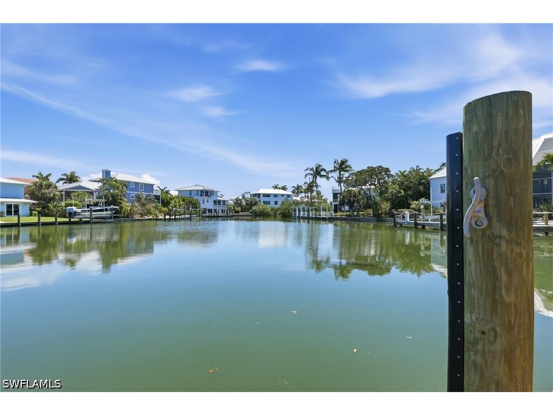 1748 Jewel Box Drive Sanibel FL 33957 226018906 image48