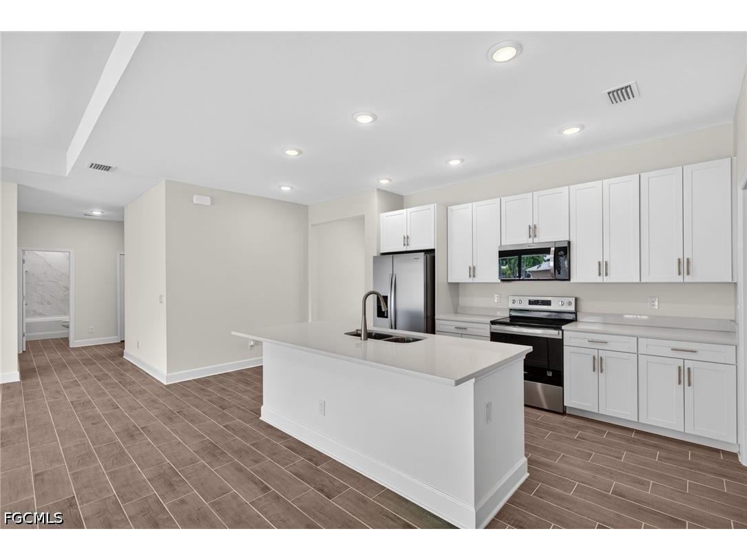 1748 NW 19th Street Cape Coral FL 33993 2026018825 image24