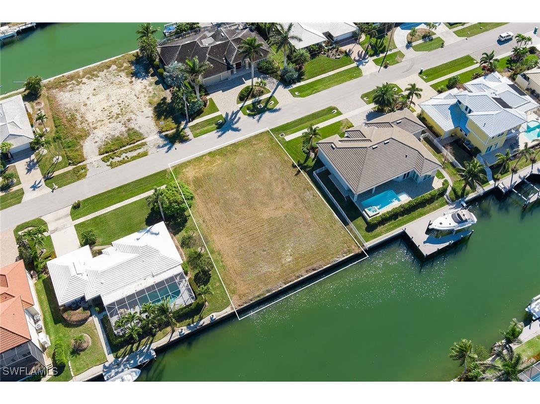 1748 Wavecrest Court Marco Island FL 34145 224086046 image11