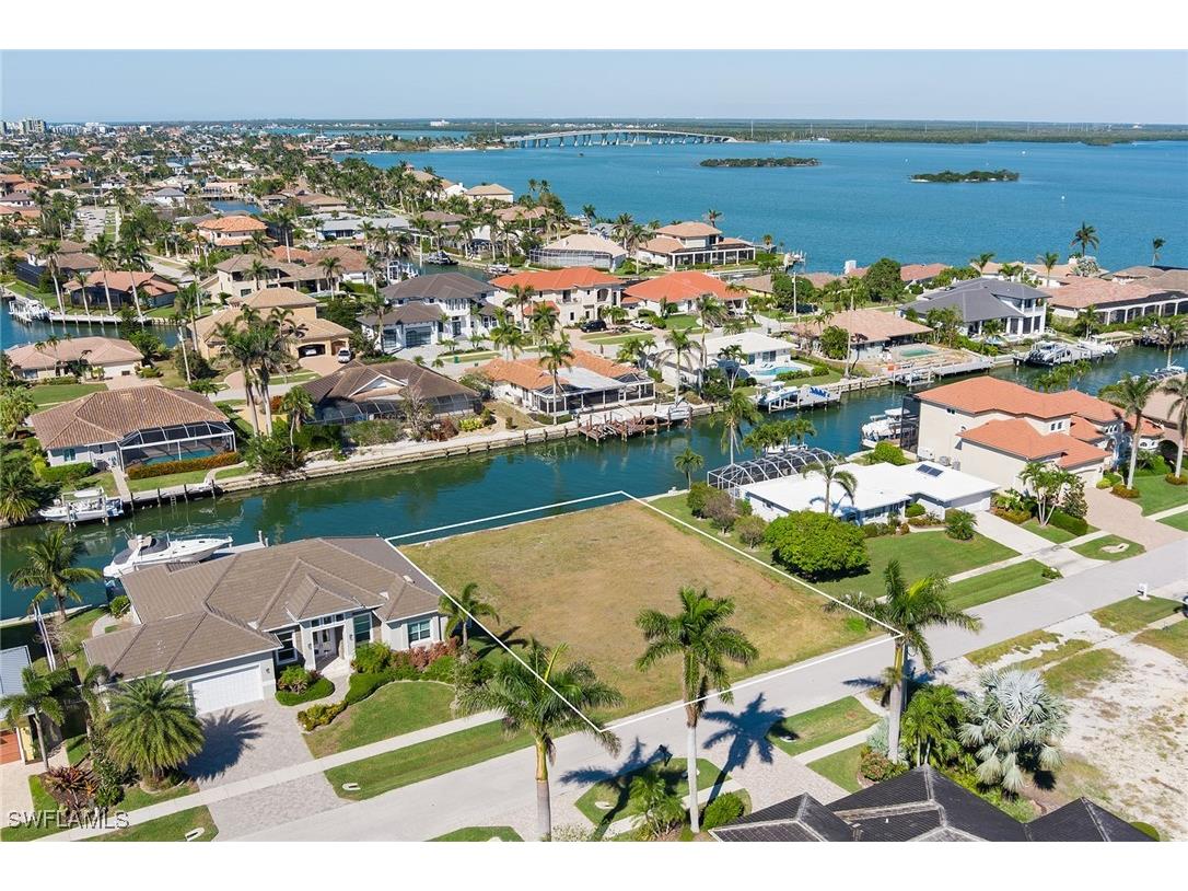 1748 Wavecrest Court Marco Island FL 34145 224086046 image6
