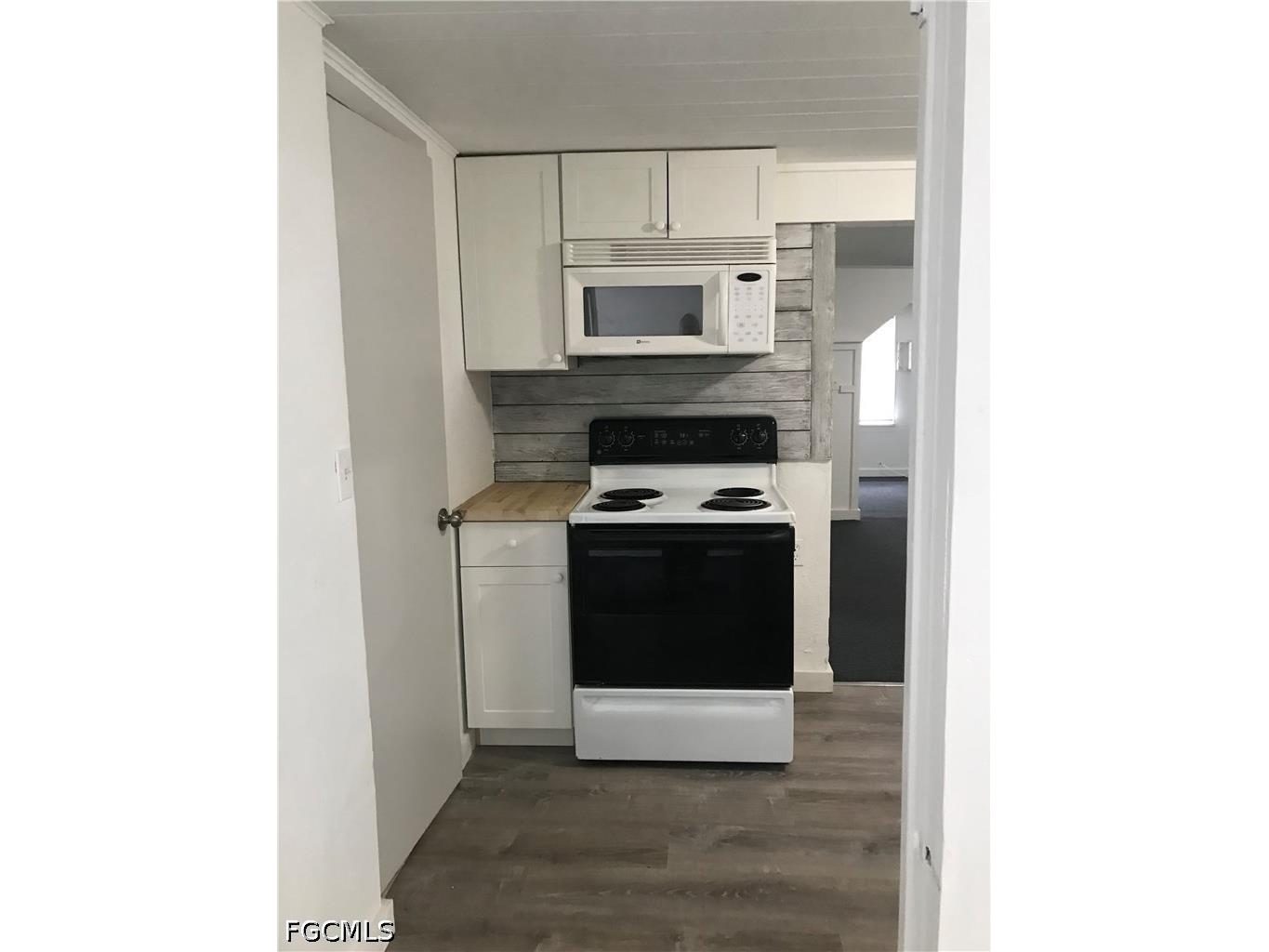 1748 Woodward Avenue North Fort Myers FL 33903 2026023468 image15