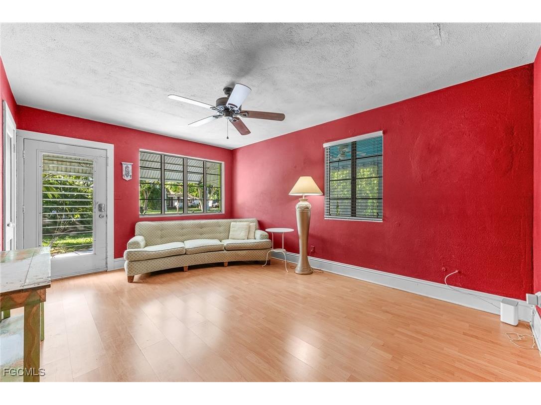 1749 Braman Avenue Fort Myers FL 33901 2025015615 image10