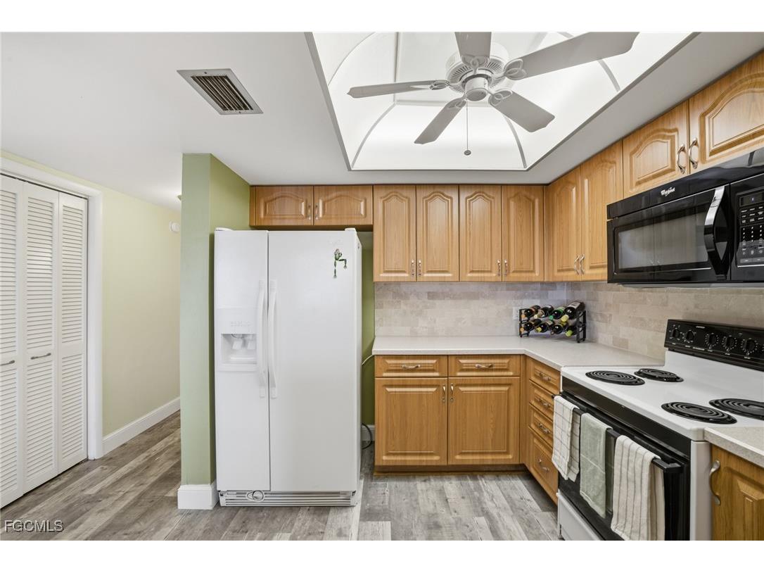 1749 SE 46th Lane #104 Cape Coral FL 33904 2025016742 image16