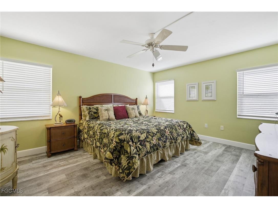 1749 SE 46th Lane #104 Cape Coral FL 33904 2025016742 image18