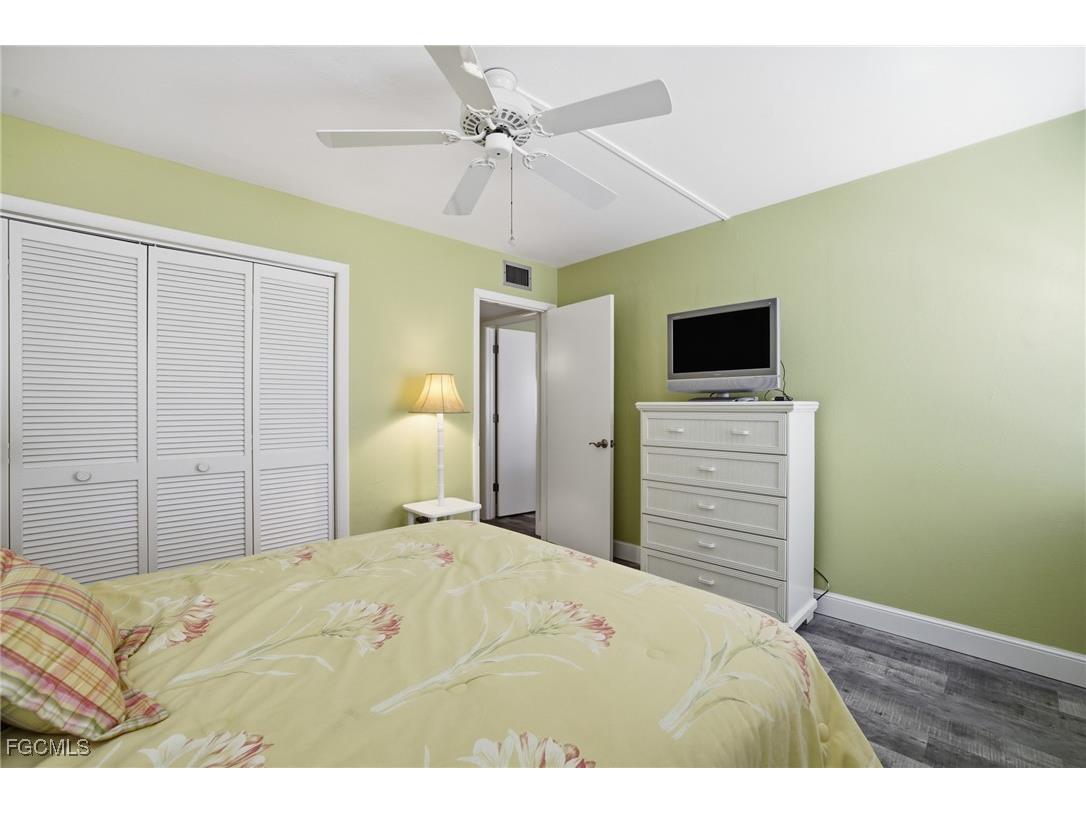 1749 SE 46th Lane #104 Cape Coral FL 33904 2025016742 image25