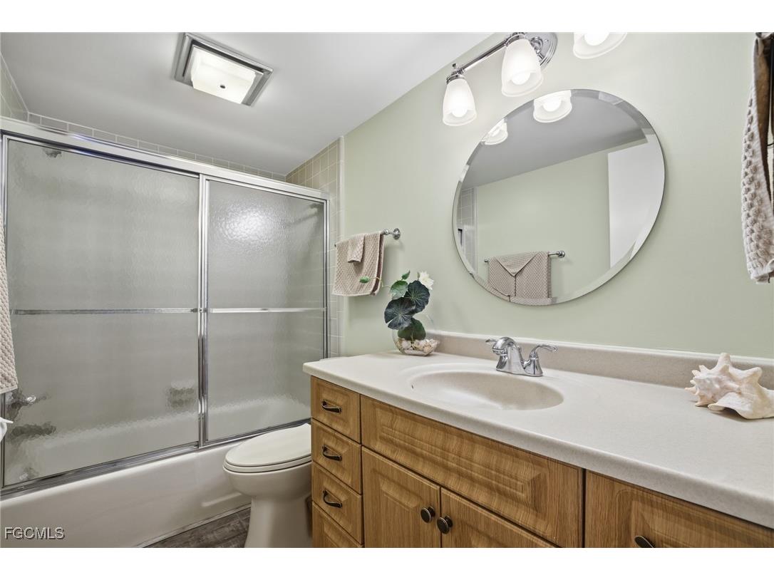 1749 SE 46th Lane #104 Cape Coral FL 33904 2025016742 image26