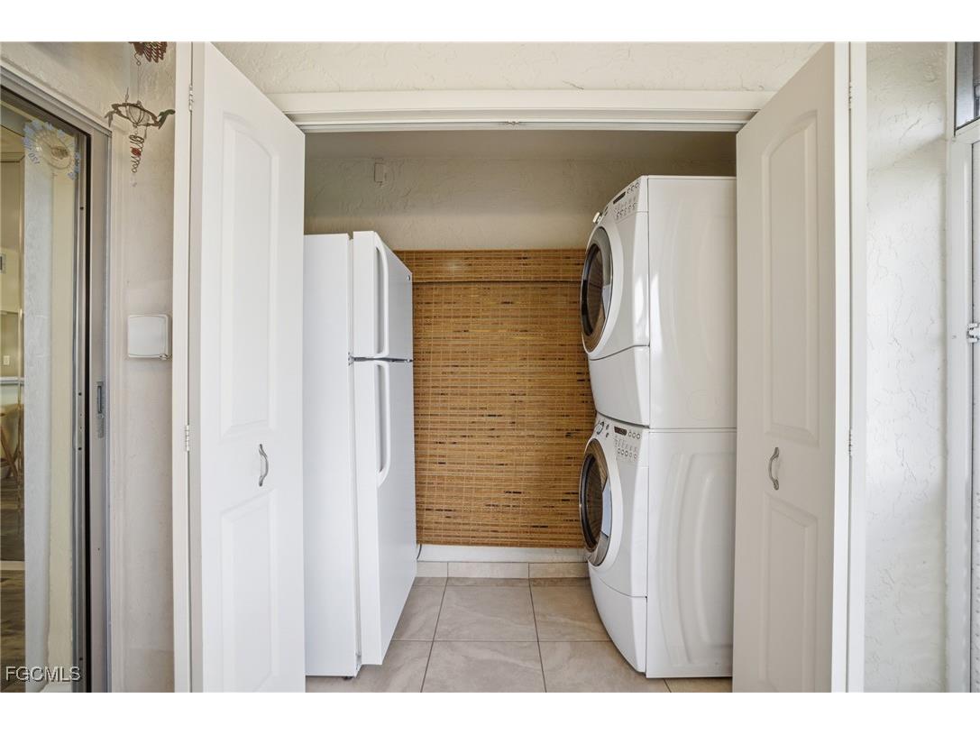 1749 SE 46th Lane #104 Cape Coral FL 33904 2025016742 image27