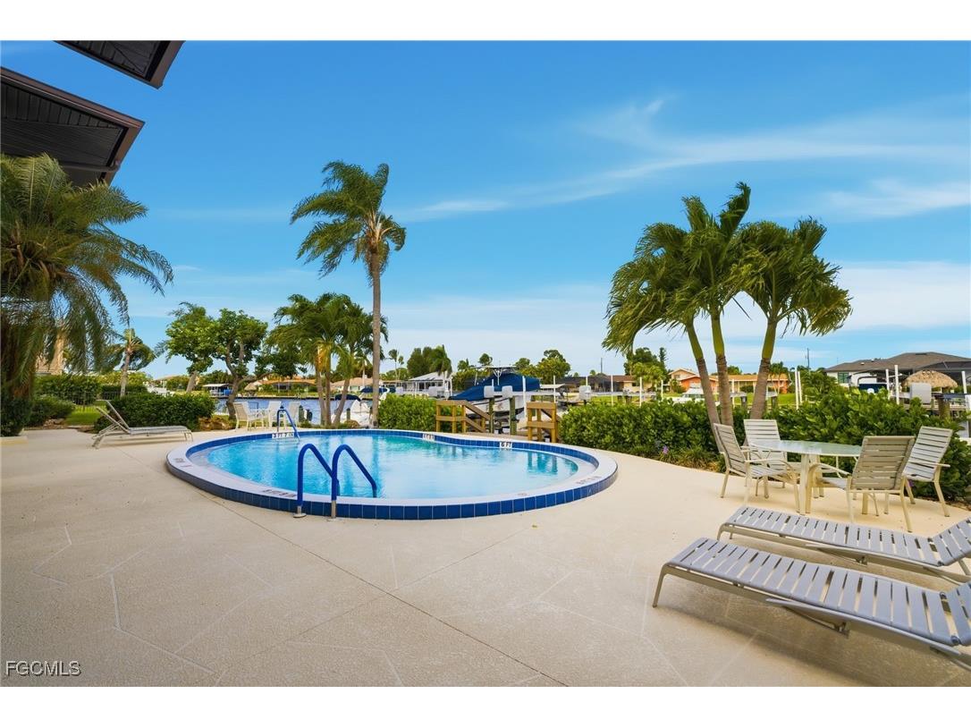 1749 SE 46th Lane #104 Cape Coral FL 33904 2025016742 image3