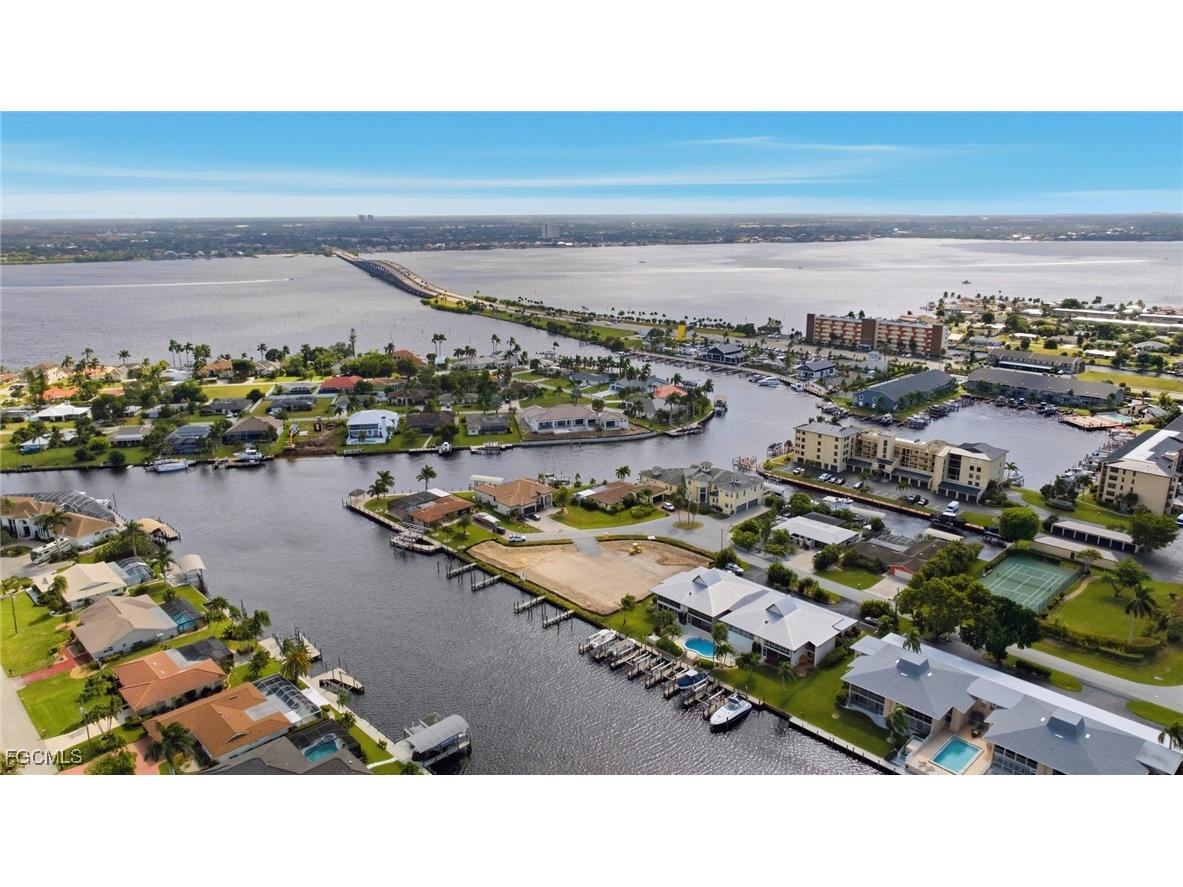 1749 SE 46th Lane #104 Cape Coral FL 33904 2025016742 image45