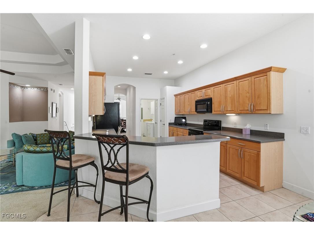 17498 Old Harmony Drive #201 Fort Myers FL 33908 2025013102 image9