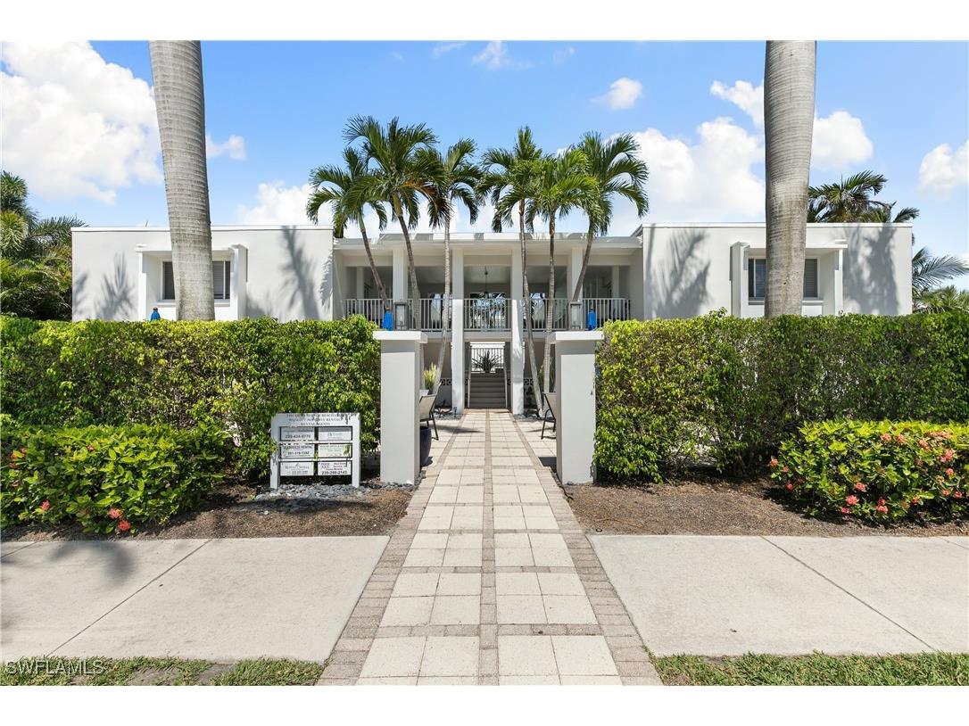 175 5th Avenue S #103 Naples FL 34102 225064722 image16