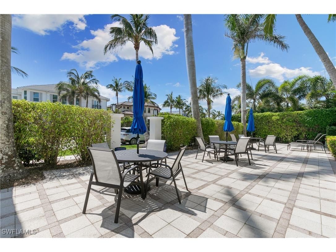 175 5th Avenue S #103 Naples FL 34102 225064722 image18