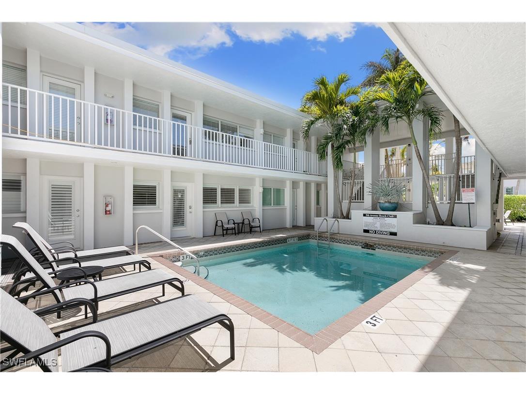 175 5th Avenue S #104 Naples FL 34102 225064721 image16