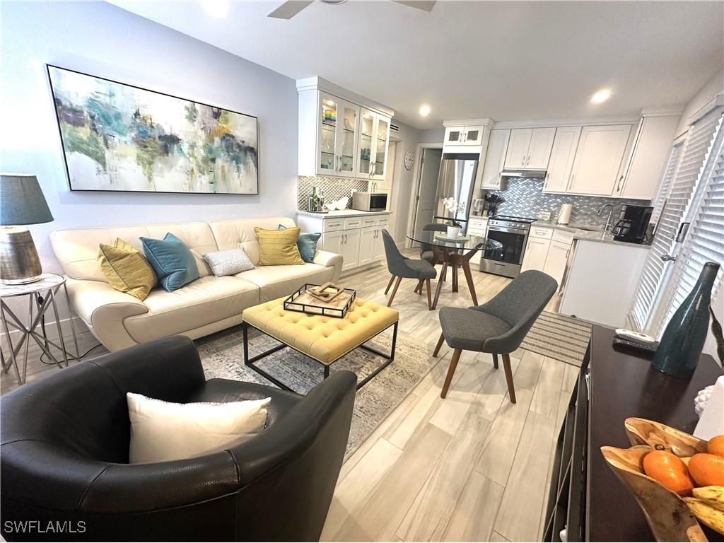 175 5th Avenue S #104 Naples FL 34102 225064721 image5