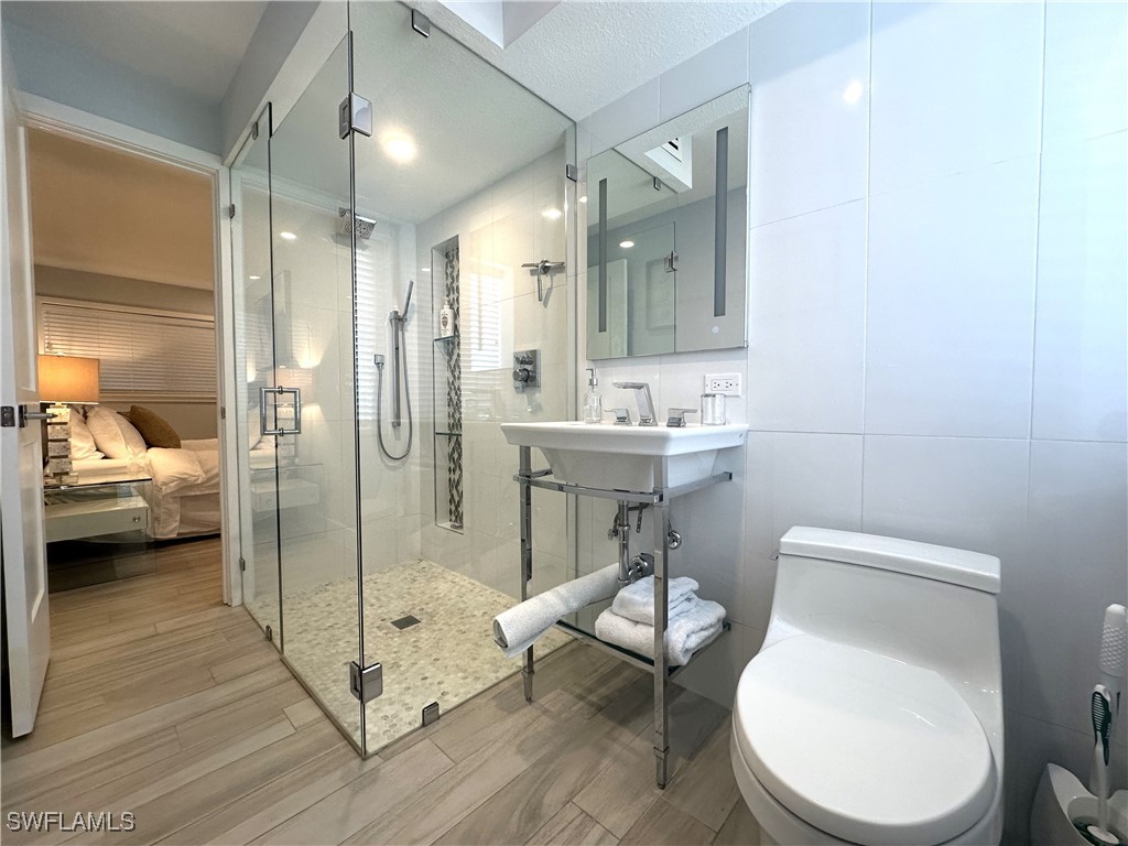 175 5th Avenue S #104 Naples FL 34102 225064721 image7