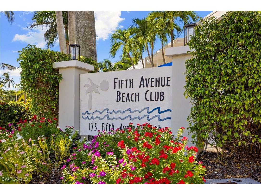 175 Fifth Avenue S #204 Naples FL 34102 225072811 image1
