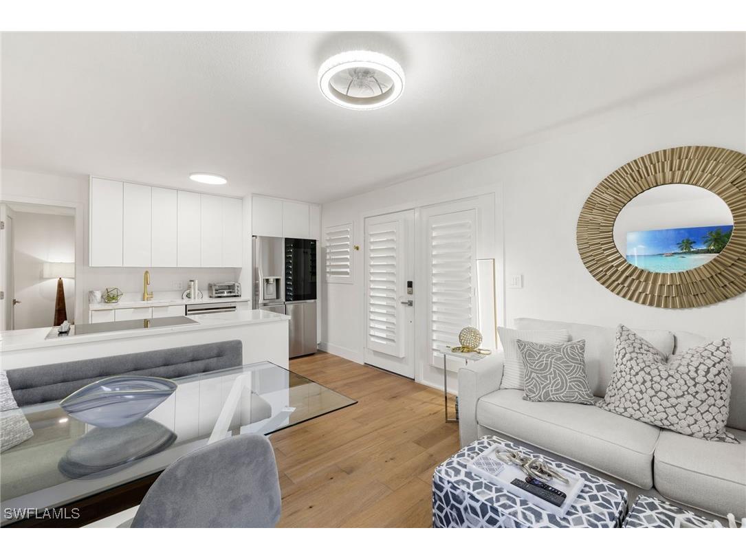 175 Fifth Avenue S #204 Naples FL 34102 225072811 image13