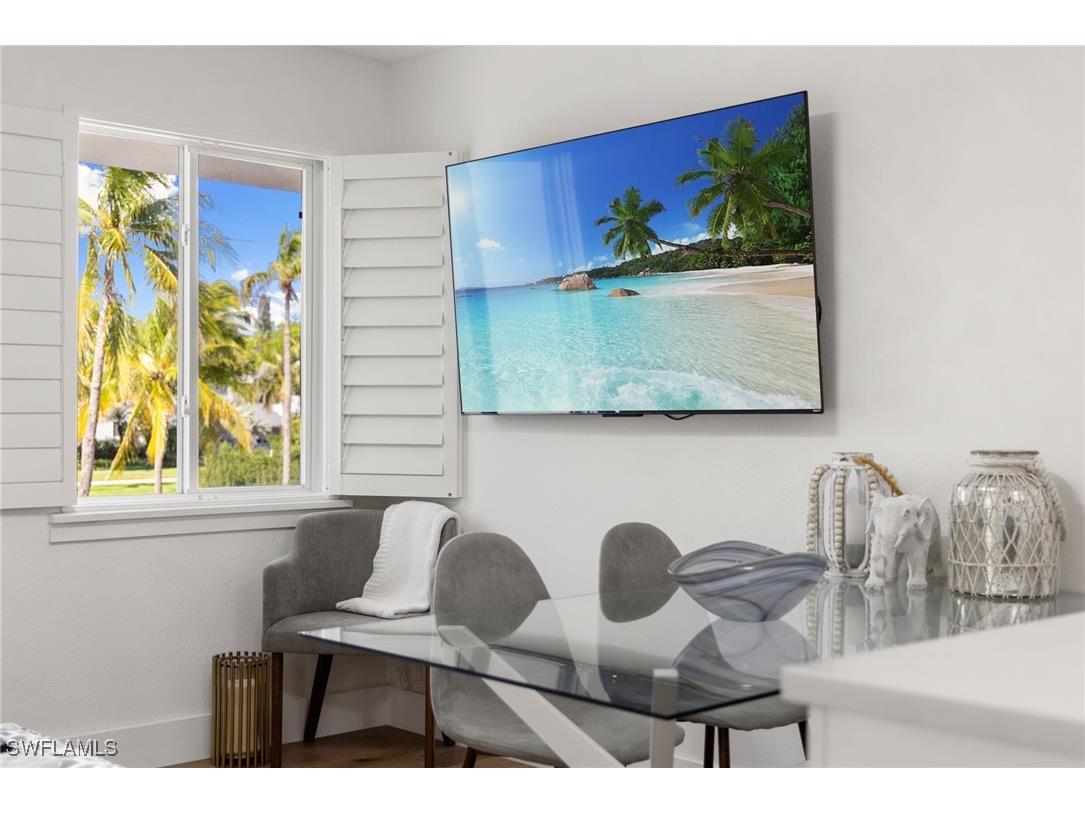 175 Fifth Avenue S #204 Naples FL 34102 225072811 image17