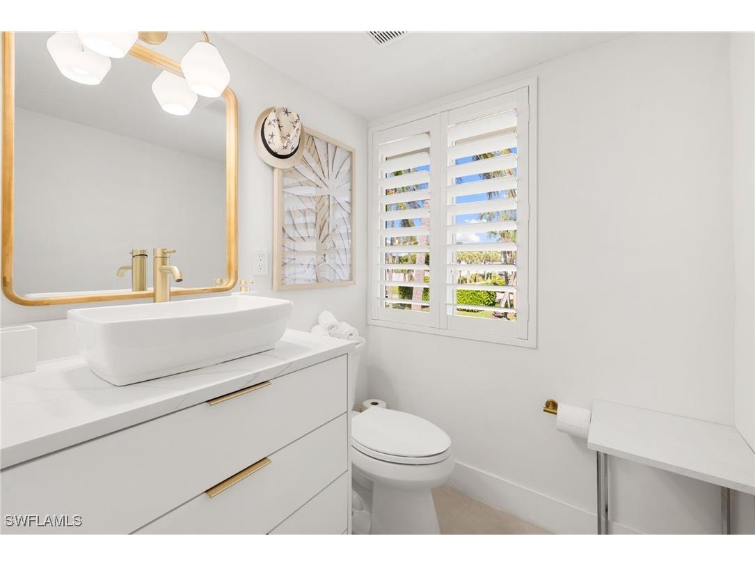 175 Fifth Avenue S #204 Naples FL 34102 225072811 image31